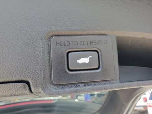 Used 2025 Acura RDX w/ Technology Package AWD/4WD image 9