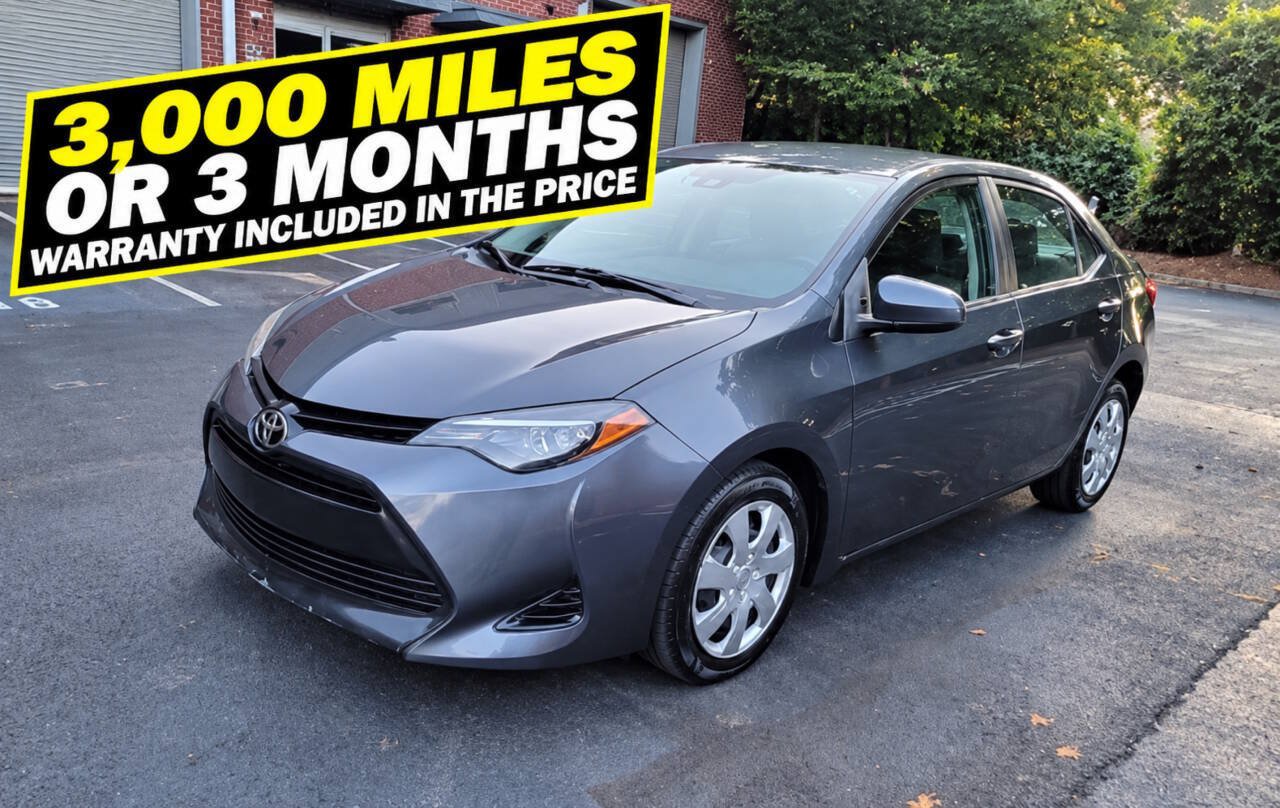 Used 2017 Toyota Corolla LE FWD image 1