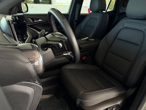 Used 2025 Chevrolet Equinox LT w/ Convenience Package II AWD/4WD image 13