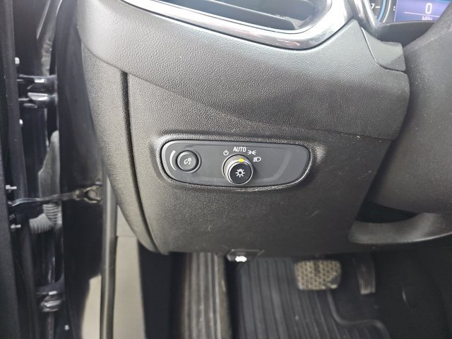 Used 2019 Chevrolet Equinox LT FWD image 23