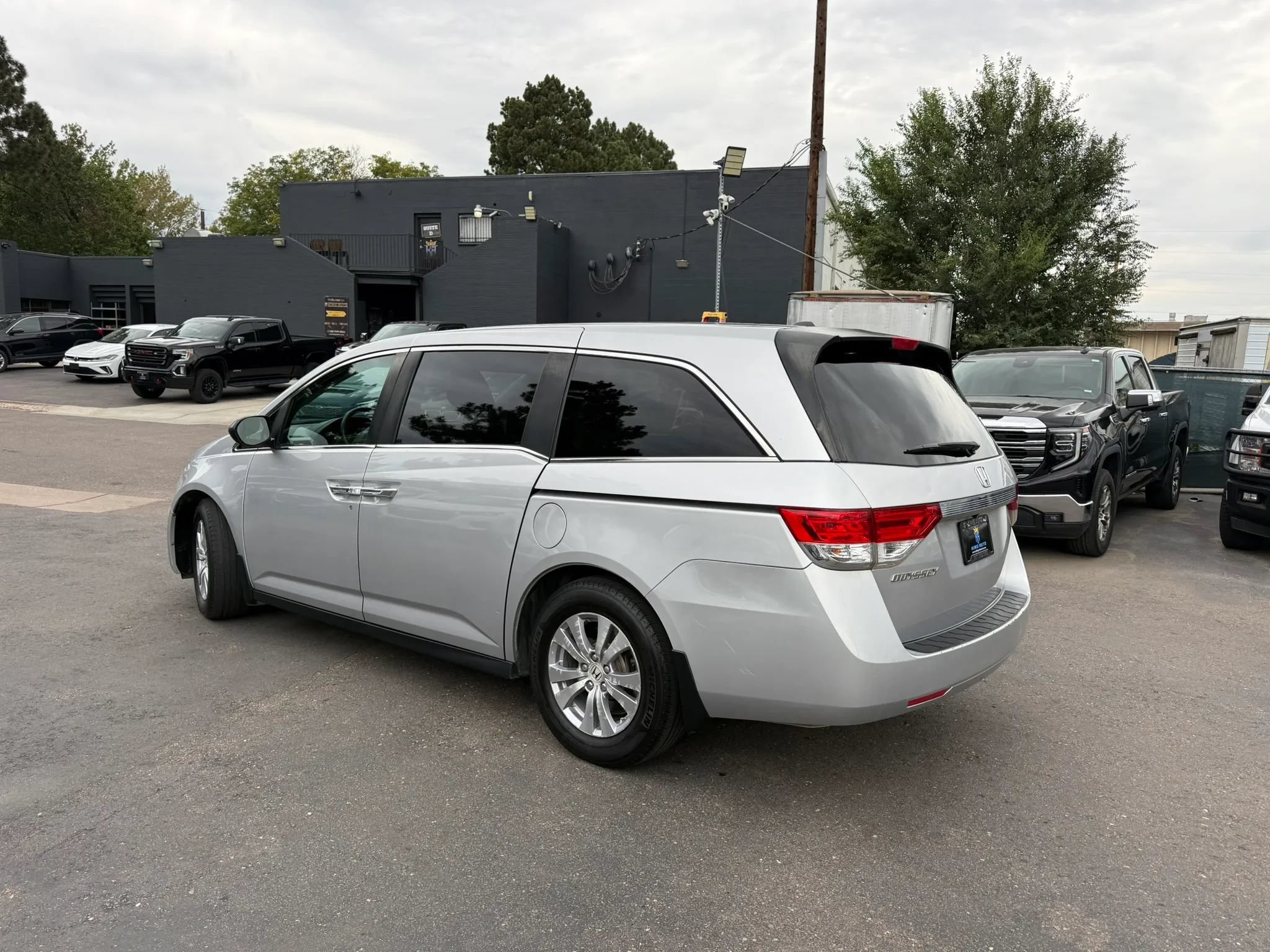 Used 2015 Honda Odyssey EX-L image 3