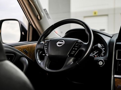 Used 2021 Nissan Armada SL w/ Captain's Chairs Package image 46