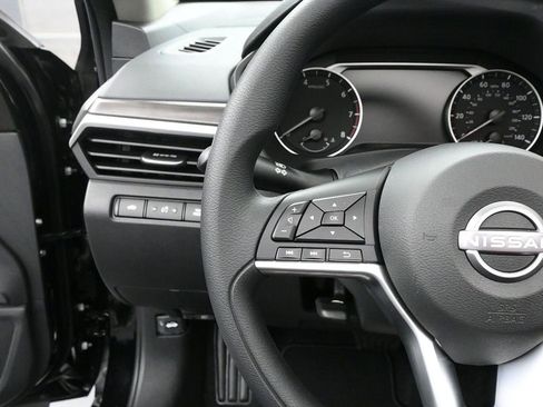 New 2025 Nissan Altima 2.5 SV w/ SV Special Edition Package image 14