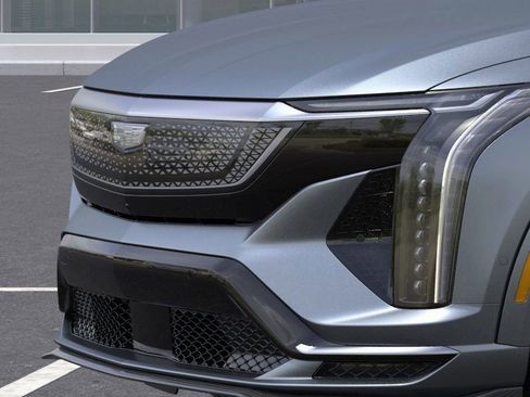New 2026 Cadillac Optiq V w/ Magnus Launch Edition AWD/4WD image 13