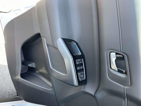 New 2026 Nissan Pathfinder SL AWD/4WD image 23
