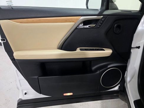 Used 2022 Lexus RX 450hL AWD w/ Premium Package image 17