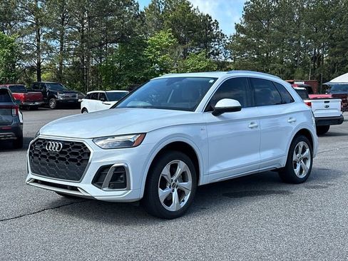 Used 2022 Audi Q5 2.0T Premium Plus AWD/4WD image 3