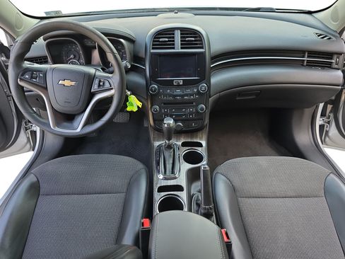 Used 2014 Chevrolet Malibu LT w/ Power Convenience Package FWD image 9