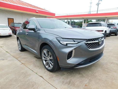 Used 2021 Buick Envision Avenir w/ Technology Package II FWD image 5