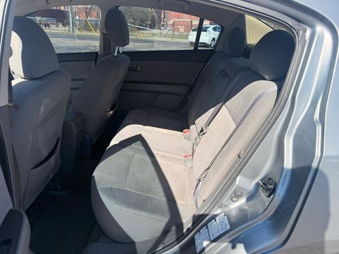 Used 2009 Nissan Sentra 2.0 S FE+ w/ Convenience Plus Pkg image 8