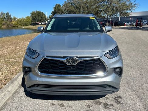 Used 2020 Toyota Highlander Limited image 8