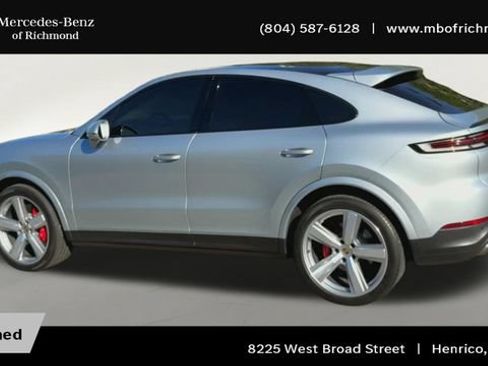 Used 2024 Porsche Cayenne S AWD/4WD image 8