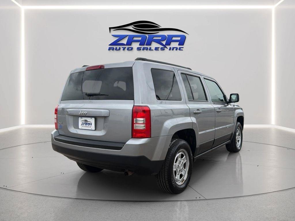 Used 2016 Jeep Patriot Sport w/ Power Value Group AWD/4WD image 7