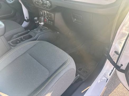 Used 2025 Jeep Wrangler Unlimited Sport S 4xe AWD/4WD image 22