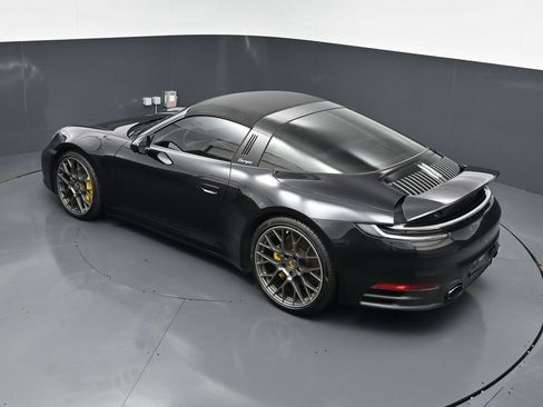Certified 2021 Porsche 911 Targa 4S AWD/4WD image 14