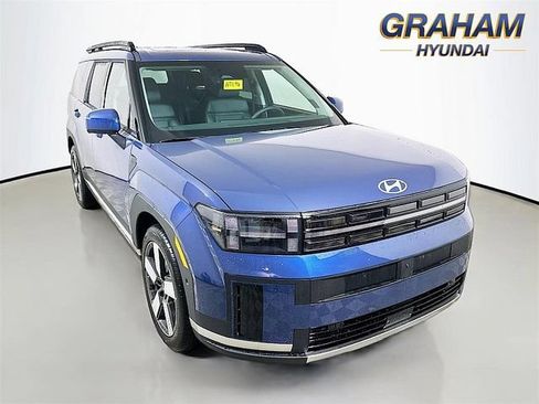 Used 2026 Hyundai Santa Fe Limited AWD/4WD image 1