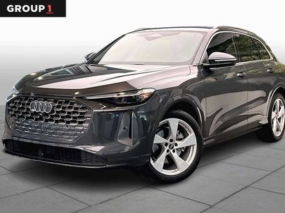 Certified 2025 Audi Q5 Prestige