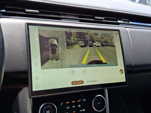 Certified 2023 Land Rover Range Rover Autobiography AWD/4WD image 18