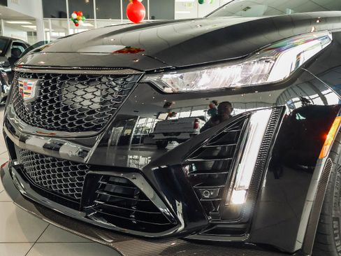 Used 2024 Cadillac CT5 V Blackwing w/ Carbon Fiber Package 2 image 24