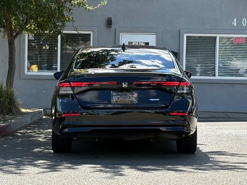 Used 2024 Honda Accord EX-L image 6