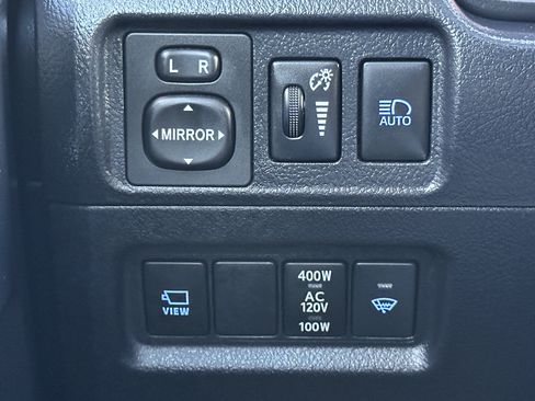 Used 2023 Toyota 4Runner SR5 Premium w/ Moonroof Package AWD/4WD image 45