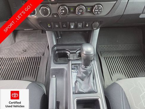 Used 2020 Toyota Tacoma TRD Sport w/ Technology Package AWD/4WD image 27