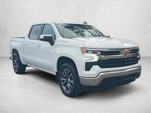 Used 2023 Chevrolet Silverado 1500 LT image 3