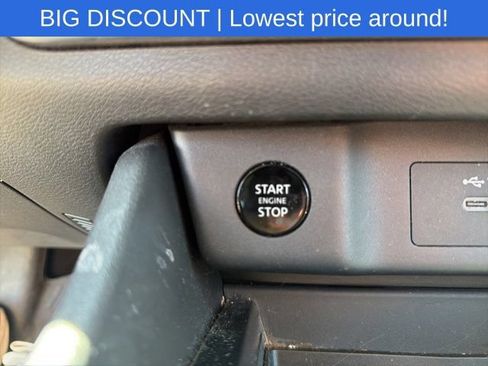 Used 2024 Nissan Rogue SV w/ SV Premium Package AWD/4WD image 30