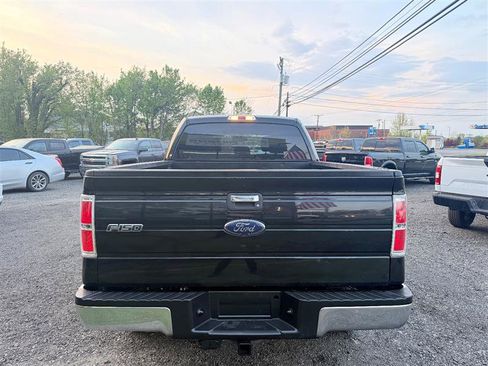 Used 2014 Ford F150 XLT w/ XLT Chrome Package image 5