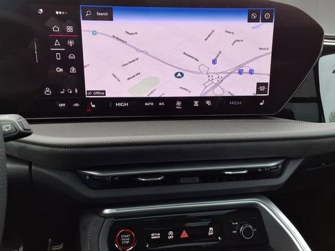 New 2025 Audi SQ5 Premium Plus image 15