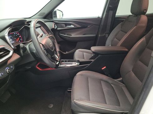 Used 2021 Chevrolet TrailBlazer RS FWD image 17