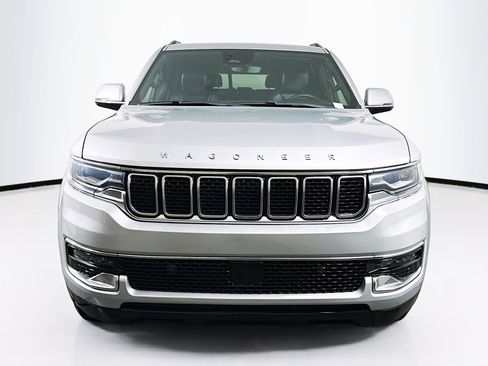 Used 2022 Jeep Wagoneer Series I w/ Rear Seat Video Group 1 image 2