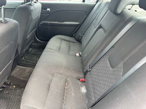Used 2015 Ford Fusion SE FWD image 9