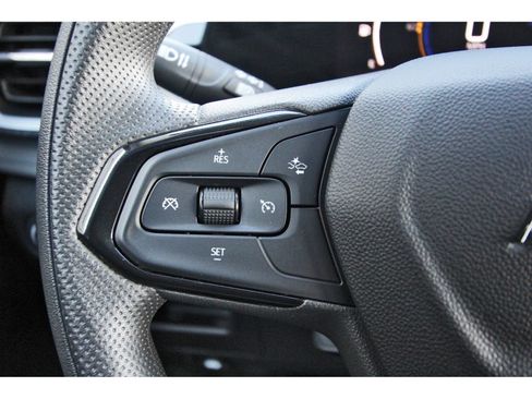 Used 2024 Chevrolet TrailBlazer LT w/ Driver Confidence Package FWD image 18