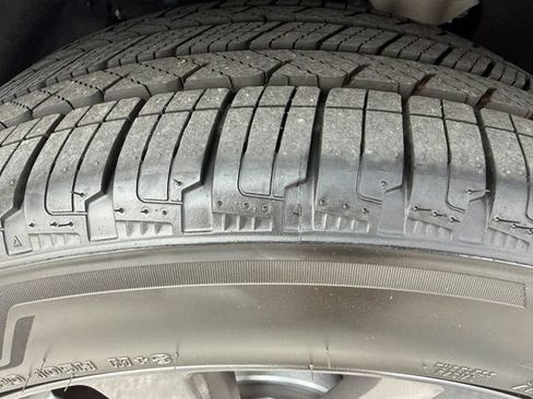 Used 2026 Acura MDX A-Spec AWD/4WD image 28