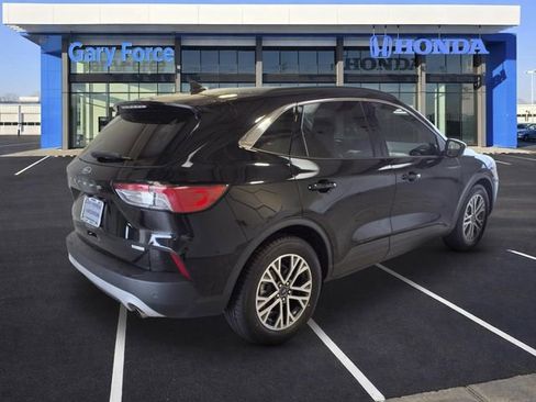 Used 2020 Ford Escape SEL FWD image 2