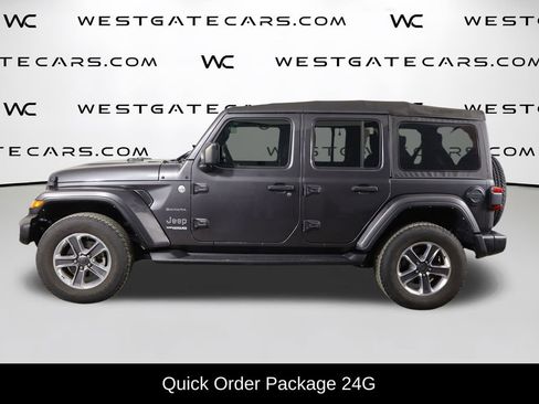 Used 2021 Jeep Wrangler Unlimited Sahara AWD/4WD image 5