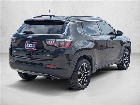 Used 2022 Jeep Compass Limited AWD/4WD image 5