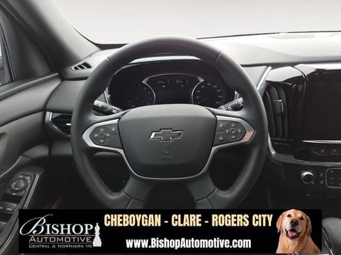 Used 2023 Chevrolet Traverse LT w/ Midnight/Sport Edition image 27