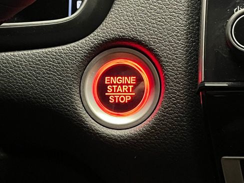 Used 2018 Honda CR-V Touring image 14