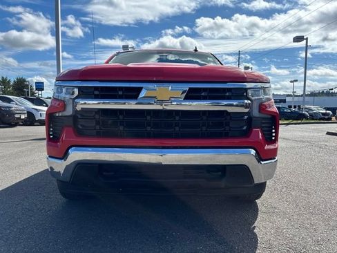 Used 2025 Chevrolet Silverado 1500 LT w/ Work Truck Package AWD/4WD image 8