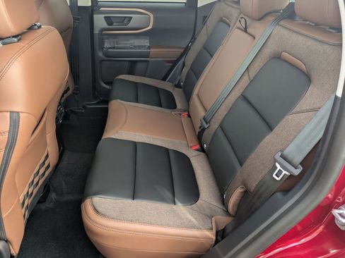 New 2026 Ford Bronco Sport Outer Banks AWD/4WD image 17