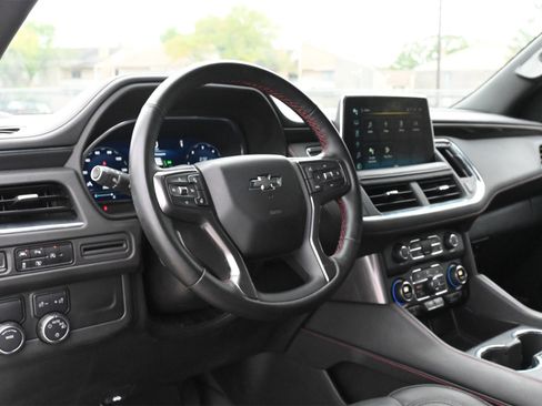 Used 2023 Chevrolet Suburban RST w/ Luxury Package image 17