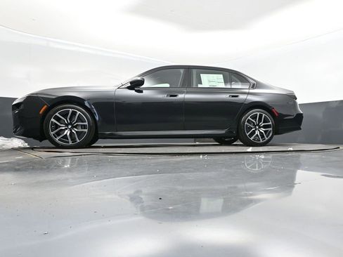 New 2026 BMW 740i xDrive 740i xDrive w/ Executive Package image 22