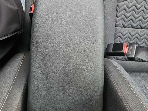 Used 2023 Chevrolet Equinox LT image 33