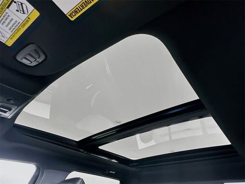 Used 2020 Ford F250 Platinum w/ Tremor Off-Road Package image 21