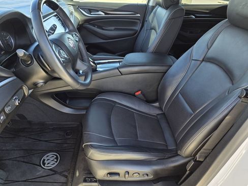 Used 2020 Buick Enclave Avenir w/ Avenir Technology Package image 13