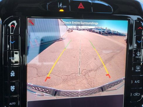 Used 2025 RAM 1500 Laramie image 25