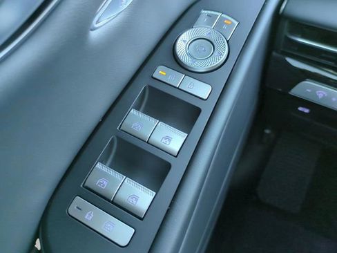 New 2026 Genesis G80 2.5T image 22