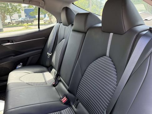 Used 2024 Toyota Camry SE w/ Cold Weather Package FWD image 13
